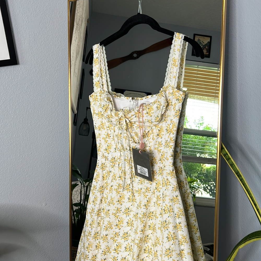 House of CB ‘Rosalee’ White Vintage Floral Print Cotton Bustier Sundress - Picture 8 of 10